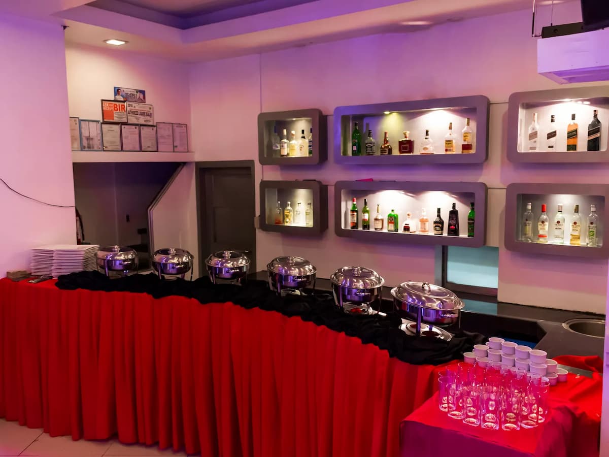 buffet lineup in party hall