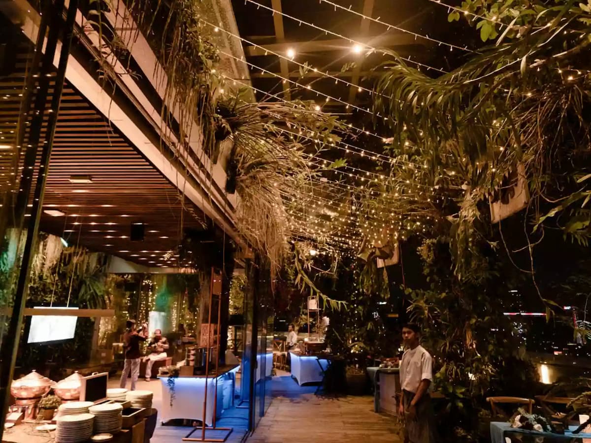 the imperium rooftop garden event space south jakarta