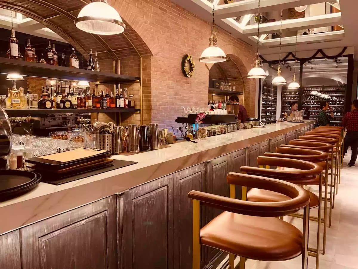 liberta-italian-restaurant-jakarta-best-friday-night-place-venuerific