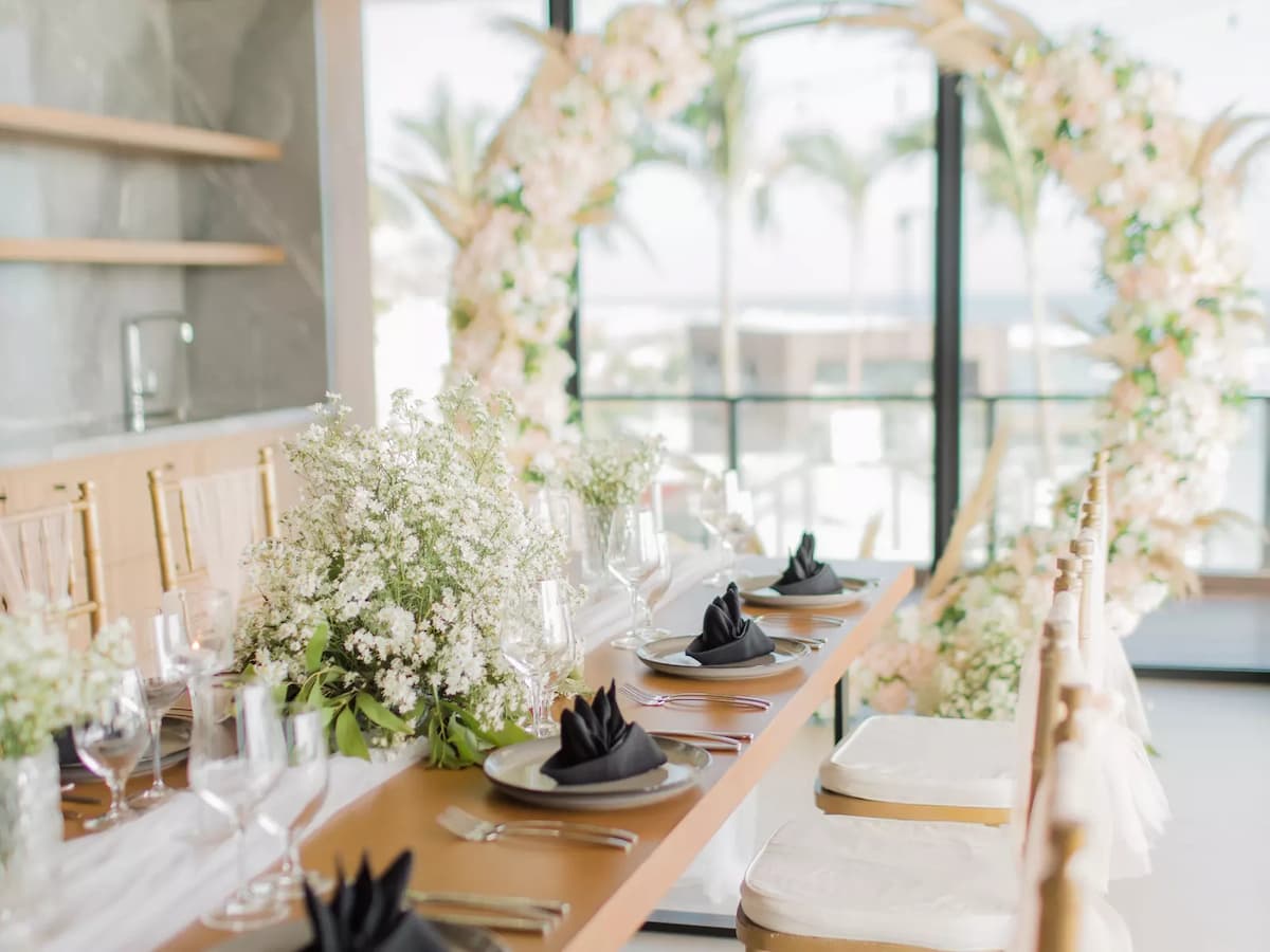 a well designed table for weddings