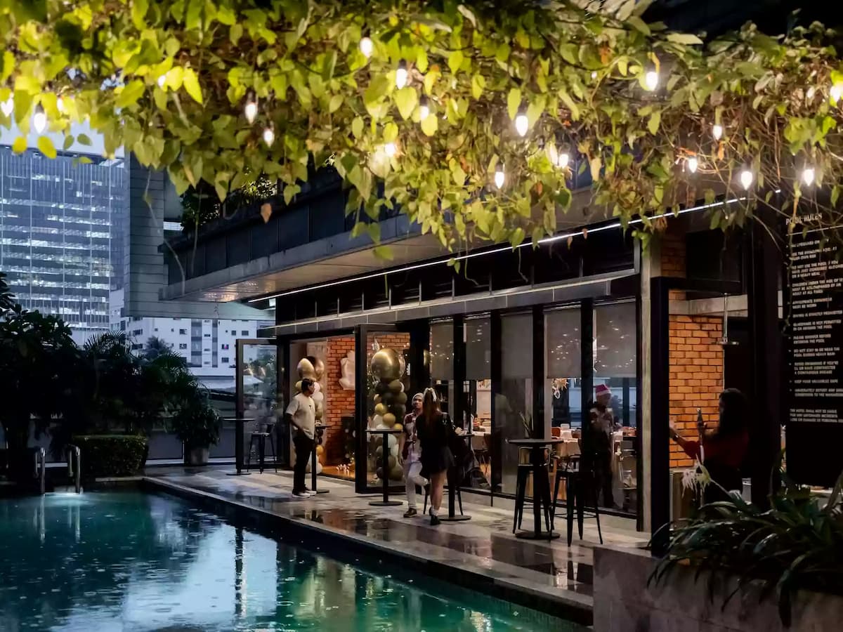 KLoé Hotel, Poolside Studio