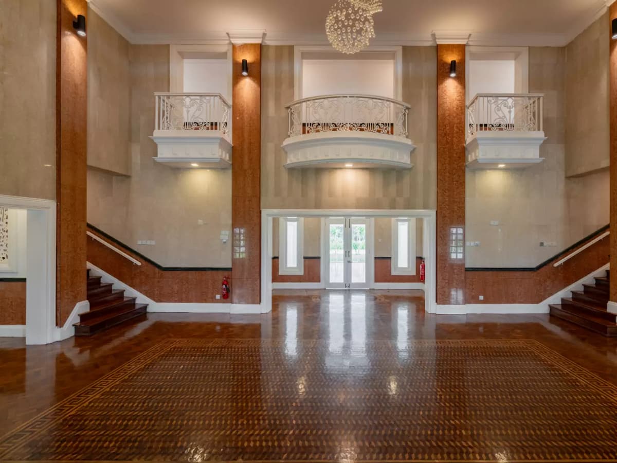 THE GREAT HALL