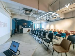 Top Mid-Sized Venues in Singapore for Corporate Meetings (30–100 Pax)