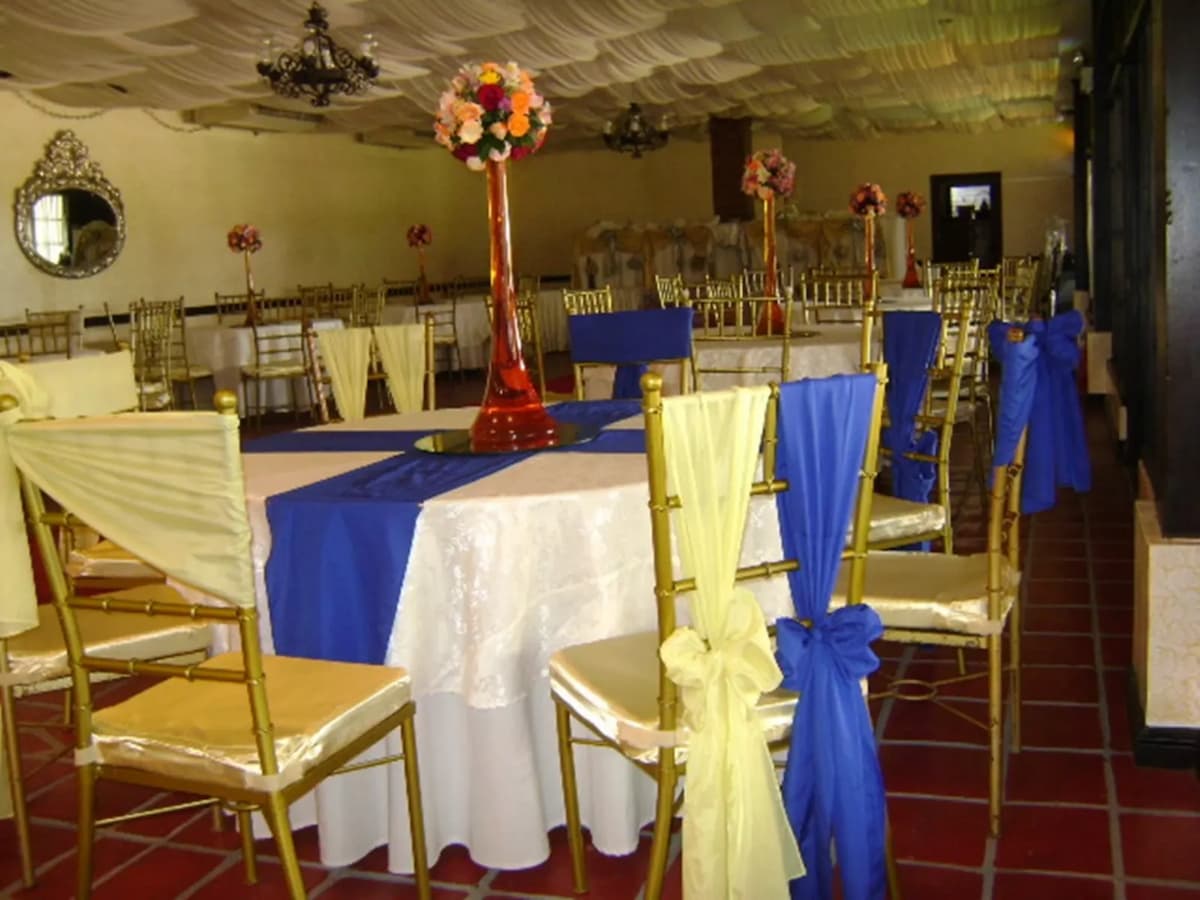 wedding hall at patio victoria