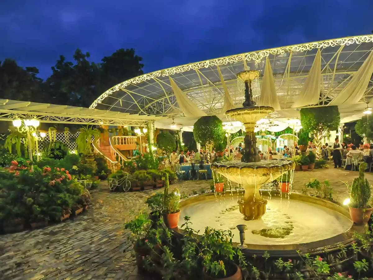 french and english garden theme of the outdoor venue quezon city