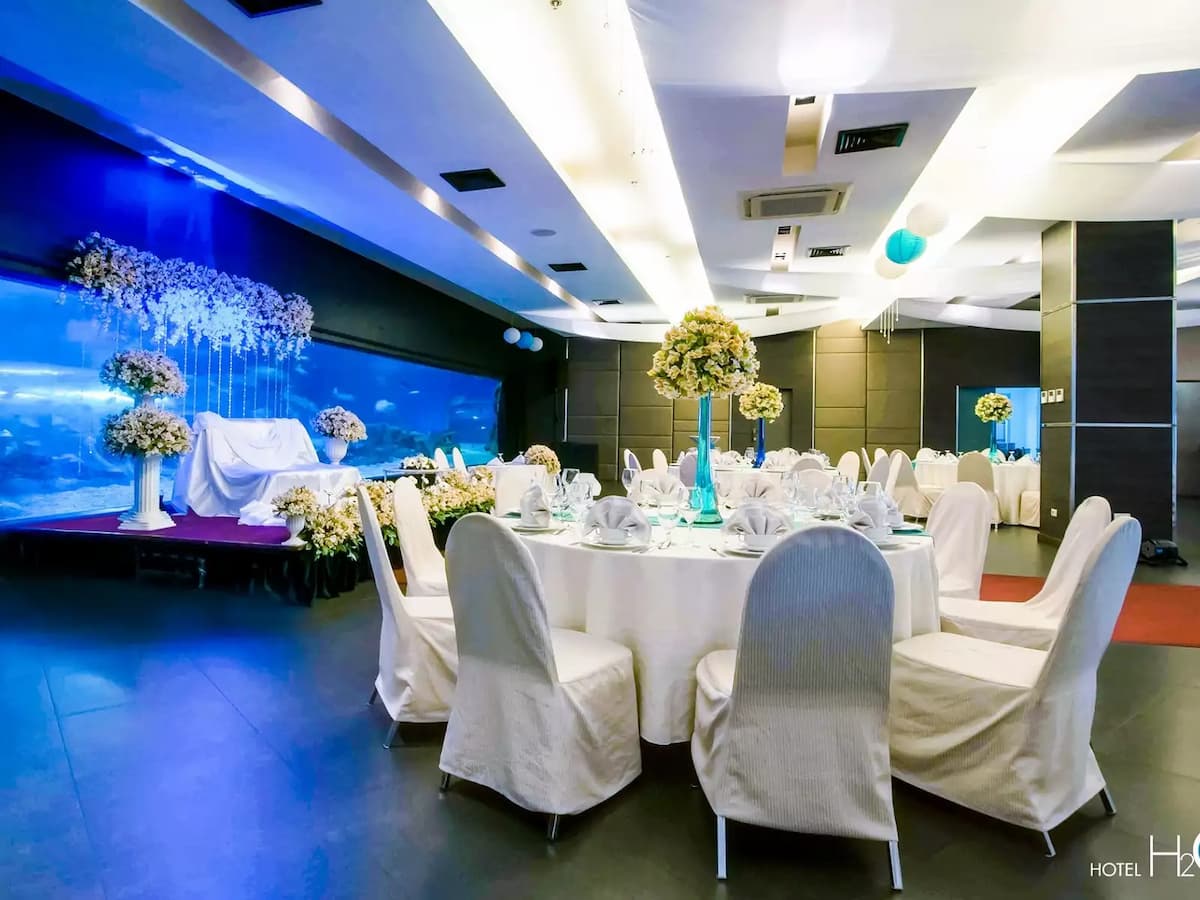 wedding reception at the hotel ballroom manila