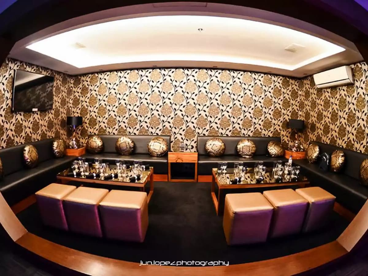 private dining room quezon city
