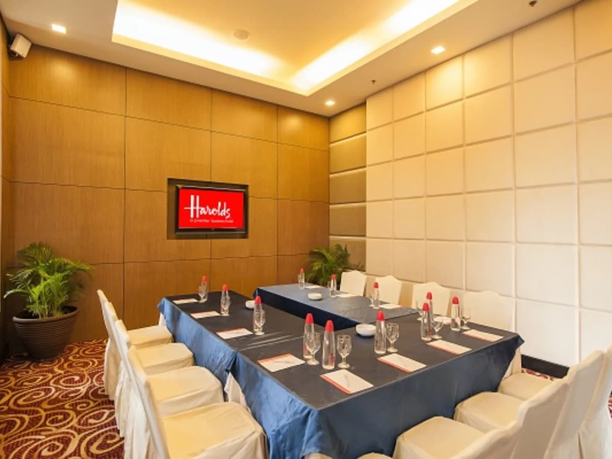 conference room cebu setup equipped with tv screen on the wall