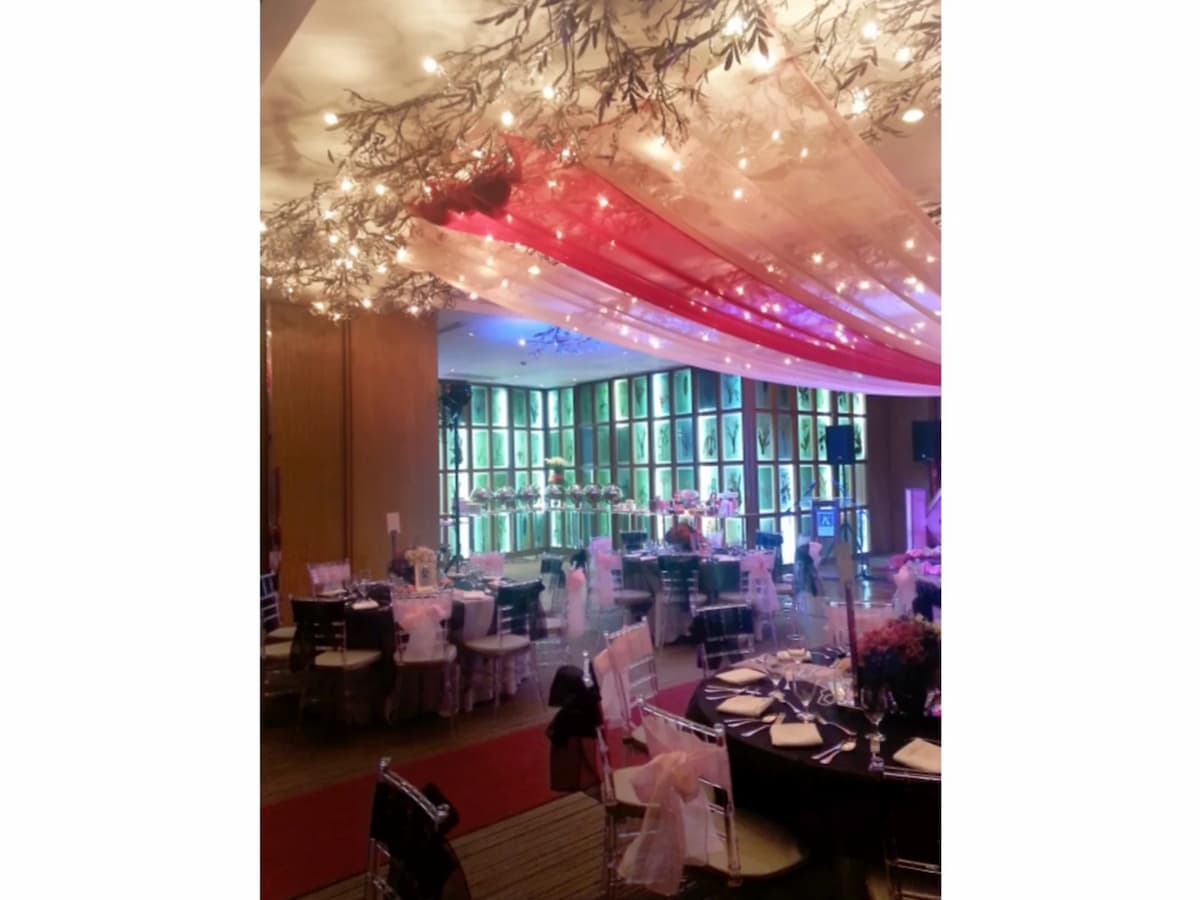 birthday party inside the ballroom using pink and gold theme hotel pasig