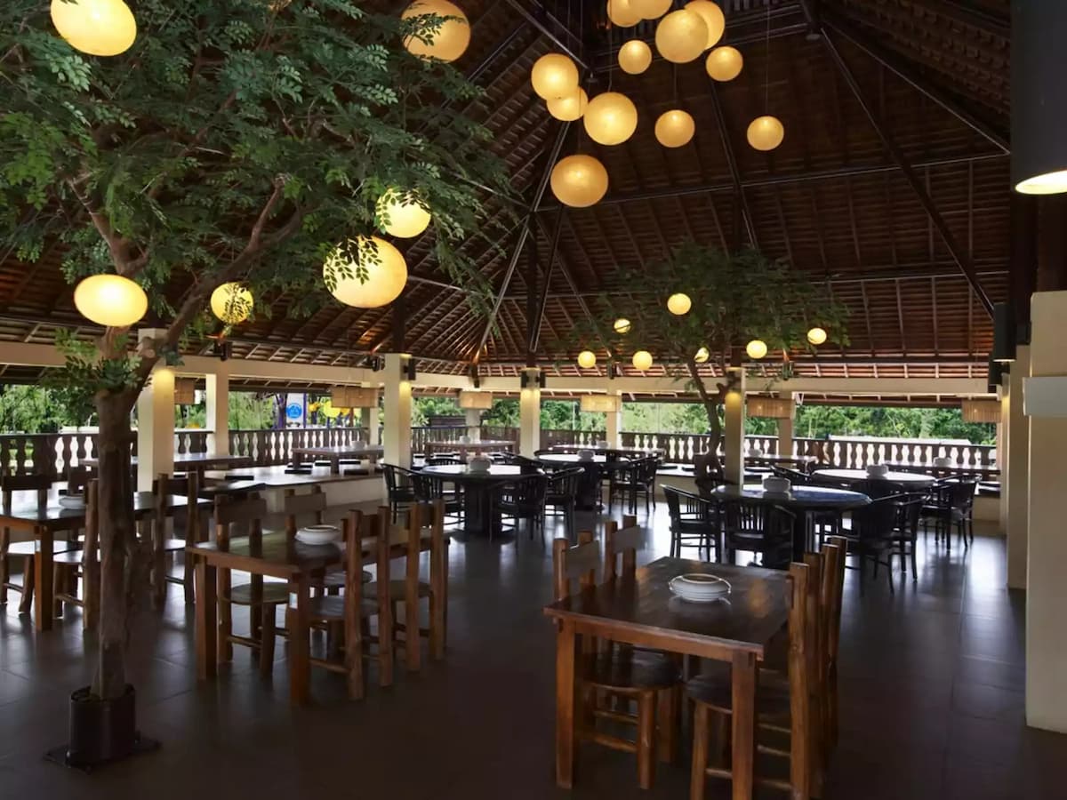 talaga sampireun bintaro tempat untuk gathering perusahaan tangerang