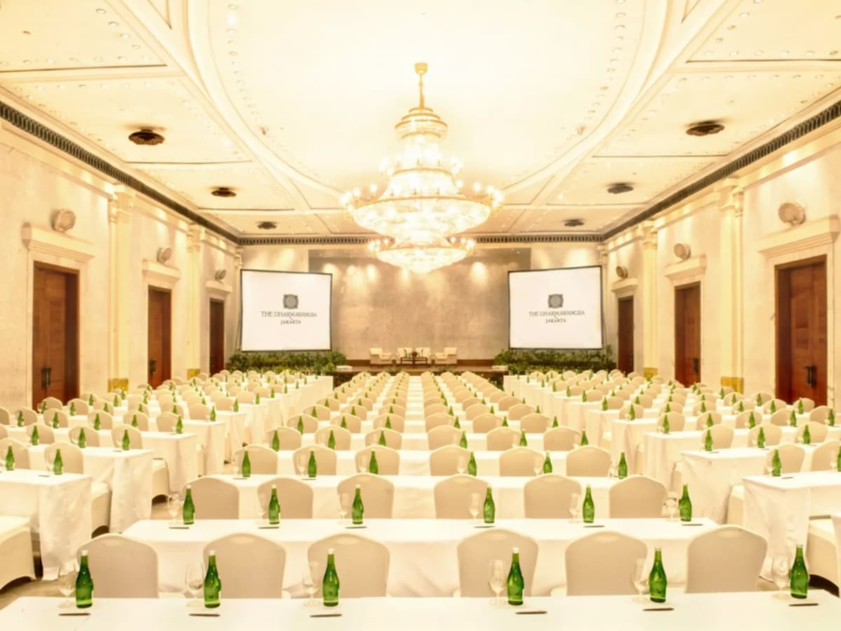 the dharmawangsa jakarta tempat seminar besar jakarta selatan