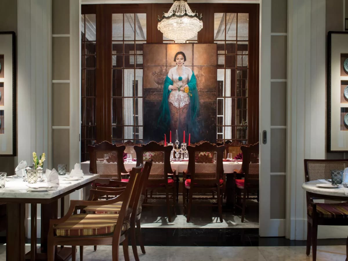 l avenue restaurant classic javanese style central jakarta