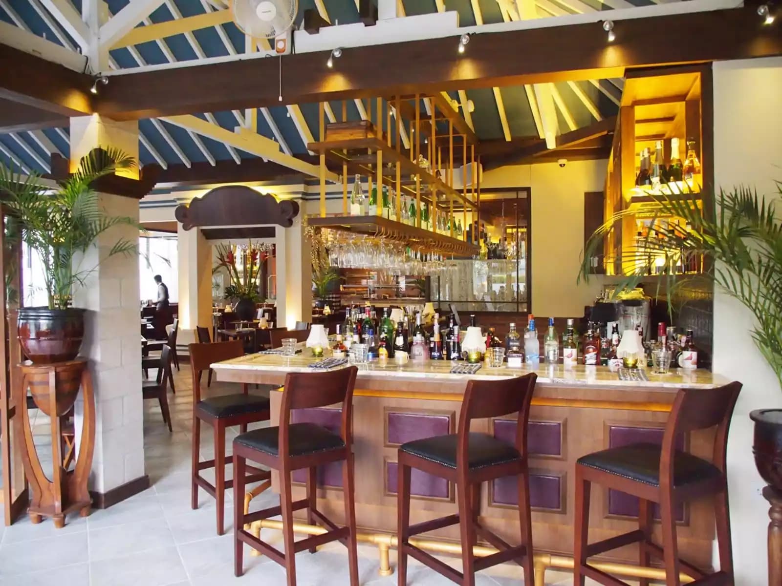 le bon vivant restaurant meeting room for rent bali
