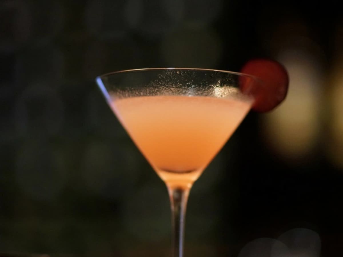 shy rooftop must try cocktail jakarta