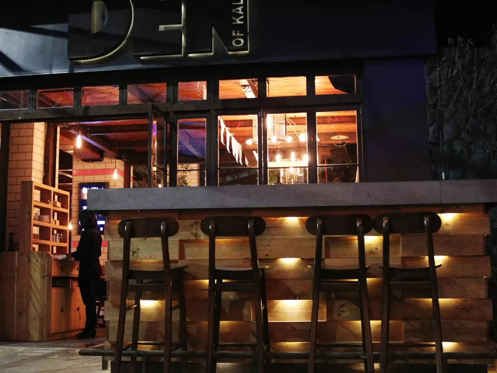 the den of kalaha bar for bachelor party jakarta