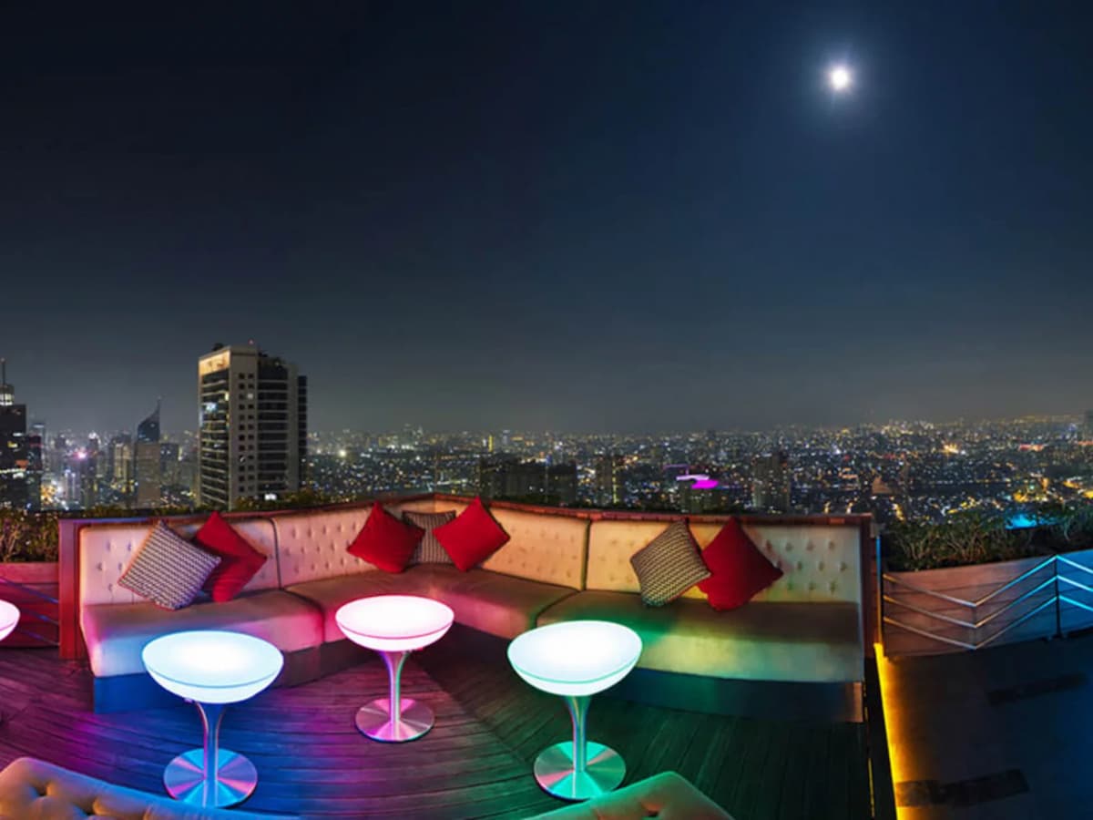 cloud lounge dining romantic venue to say i do jakarta