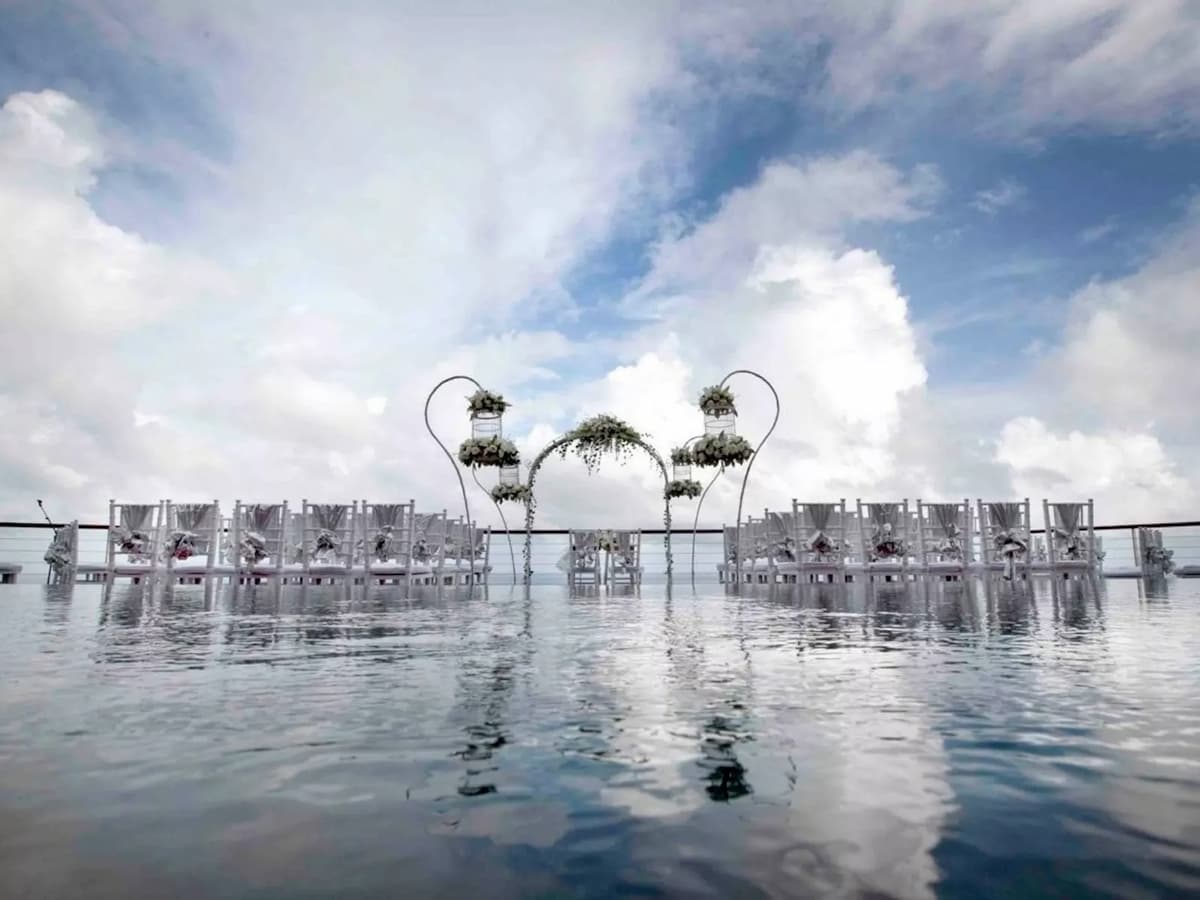 the venue the edge bali intimate wedding by the sea package
