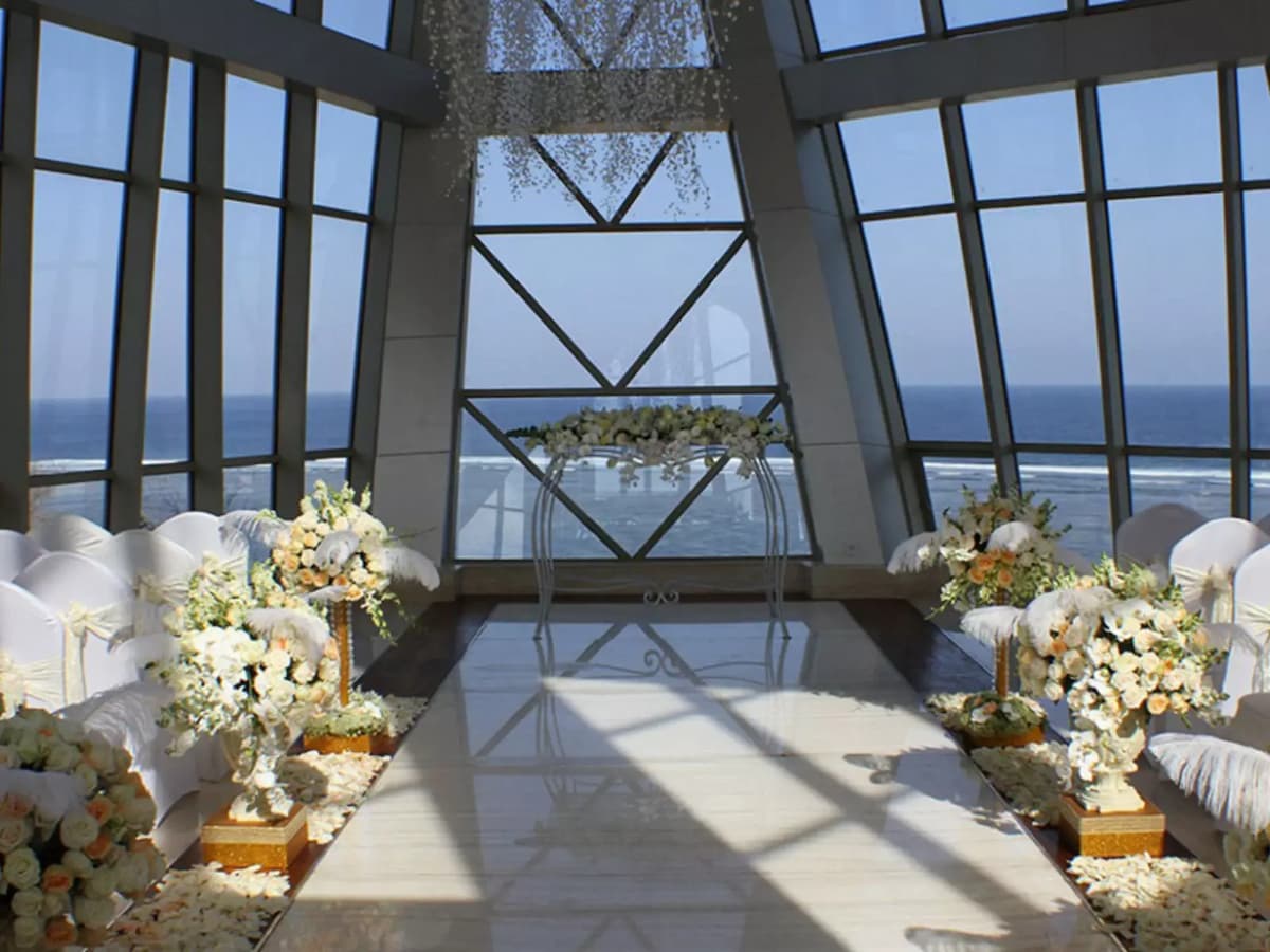 samabe bali suites villa royal samabe residence and pearl chapel with beautiful view