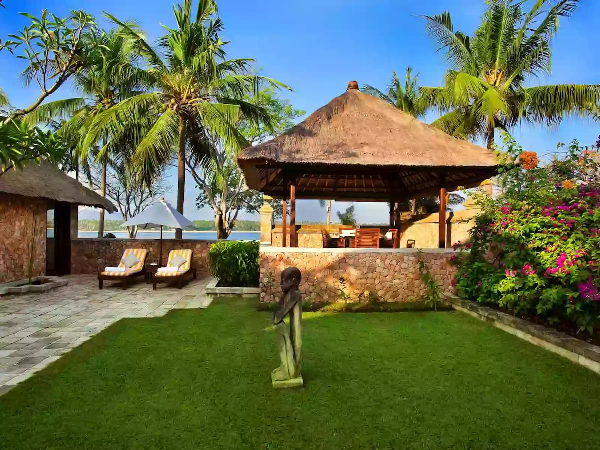 the oberoi beach resort lombok outdoor birthday party place