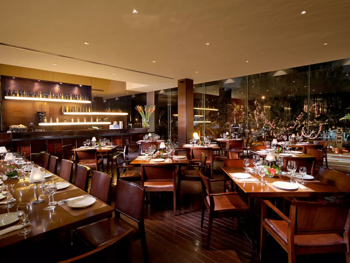 penang bistro kebon sirih elegant style restaurant central jakarta
