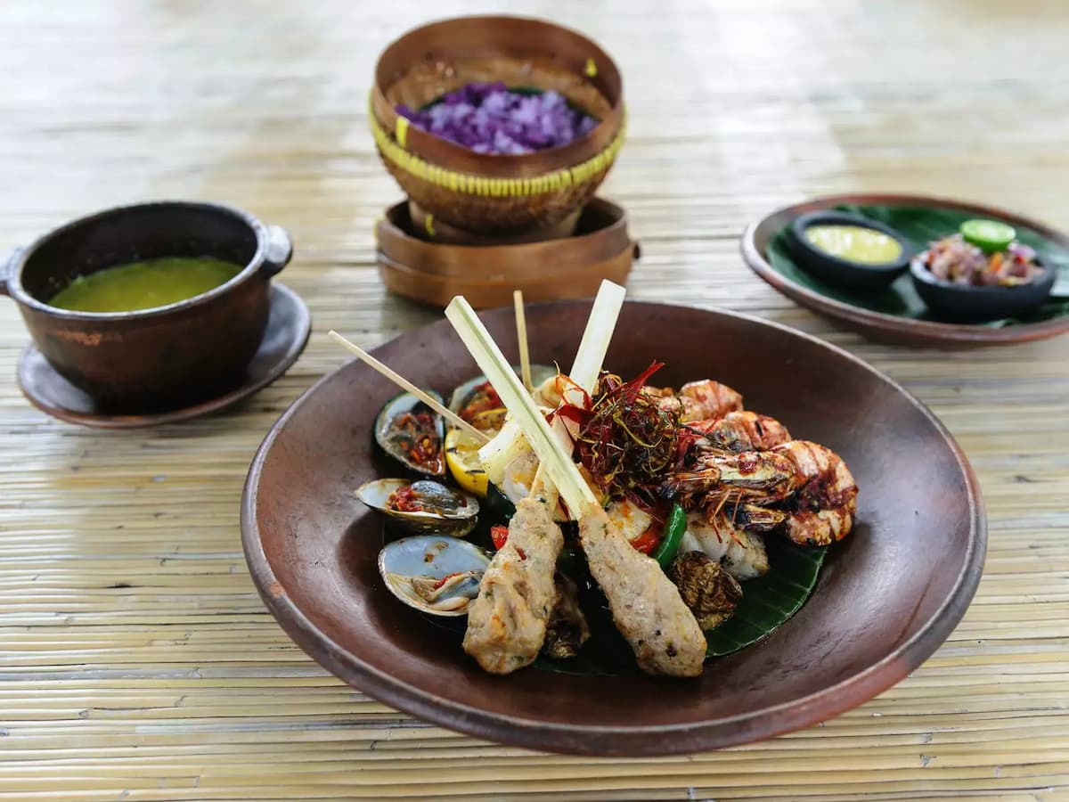 taman bhagawan bali must try balinese food