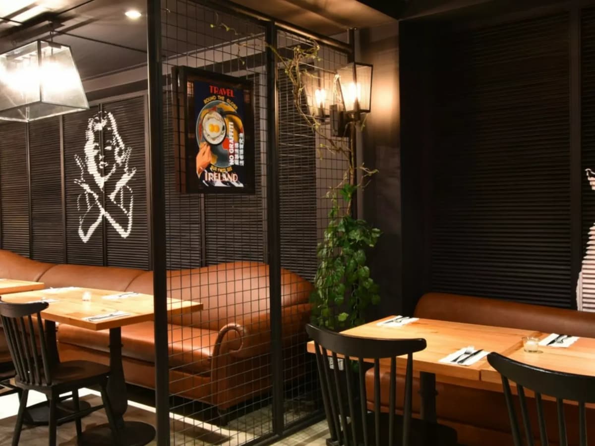 one of the corner of bas late night breakfast bar taguig