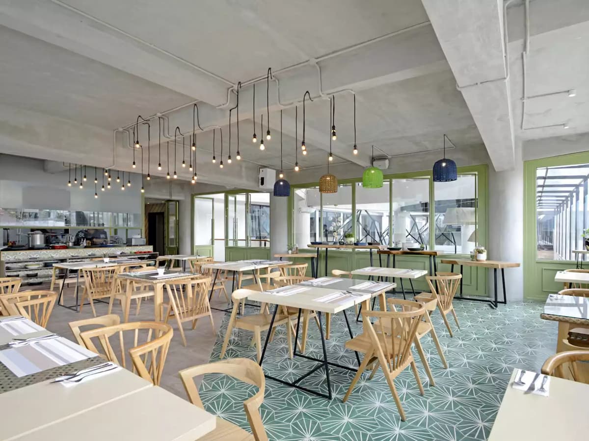 sangkar restaurant alpines batu sewa tempat acara