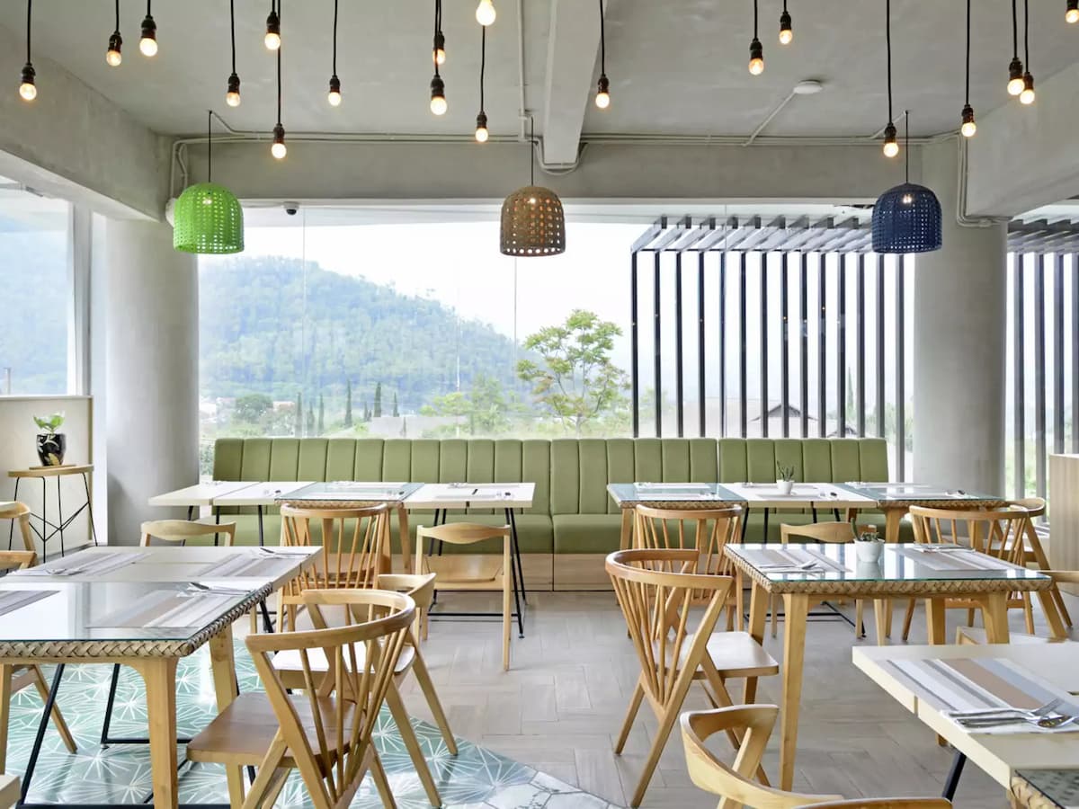sangkar restaurant alpines batu tempat arisan seru