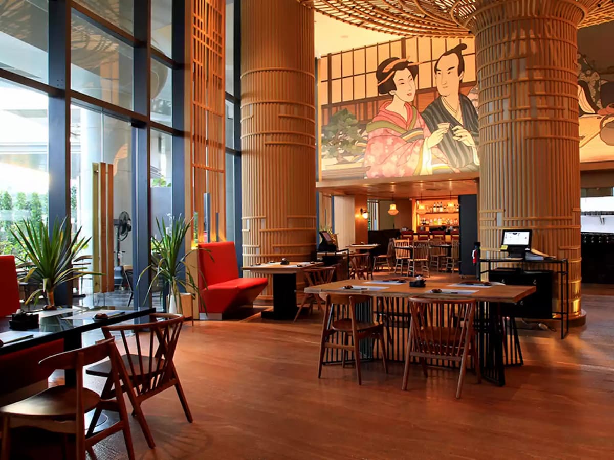 uro japanese cuisine and sake bar best place to celebrate birthday in tangerang