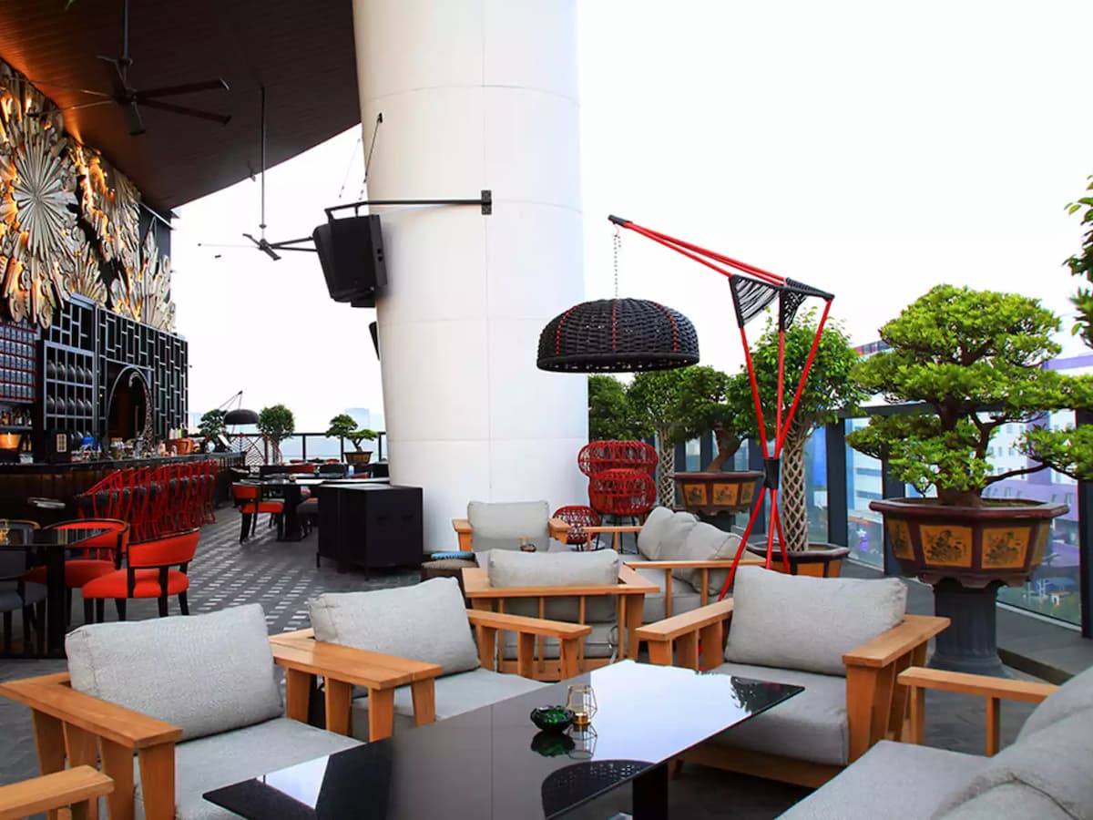 empress china bar hottest party venue tangerang