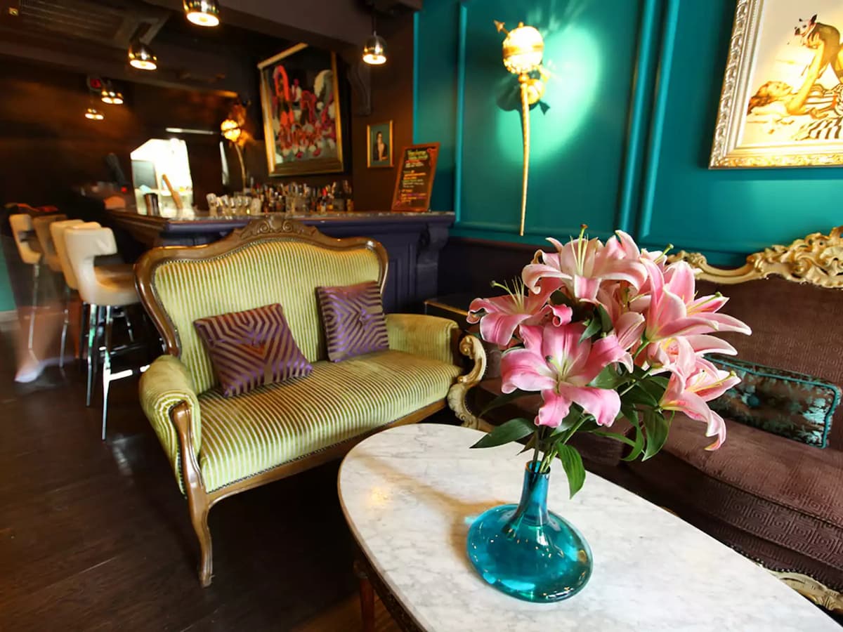 varga lounge bar private room event space