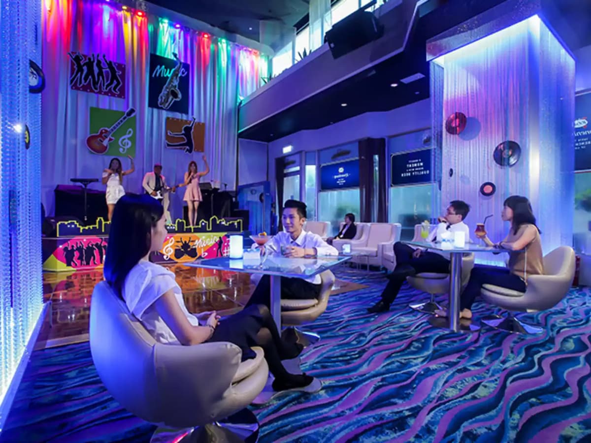guests lounging at scene bar event space