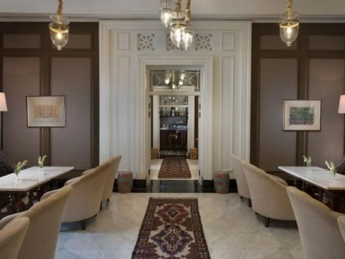 the hermitage lounge prefect place for product launch jakarta