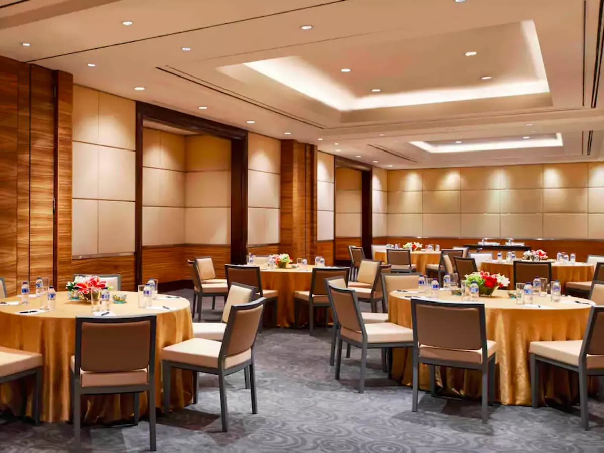 the residence onfive corporate meeting space jakarta