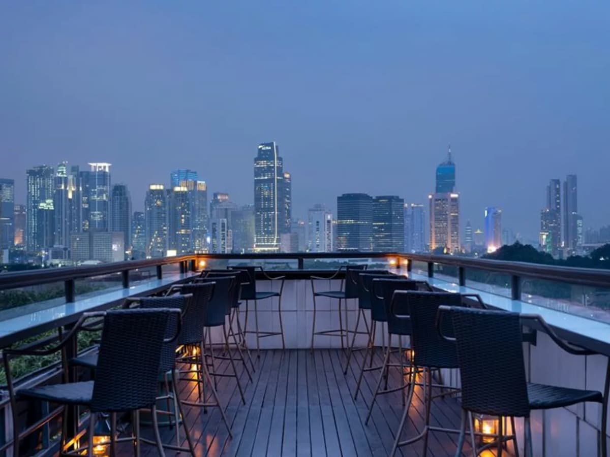 la vue where to celebrate christmas party jakarta