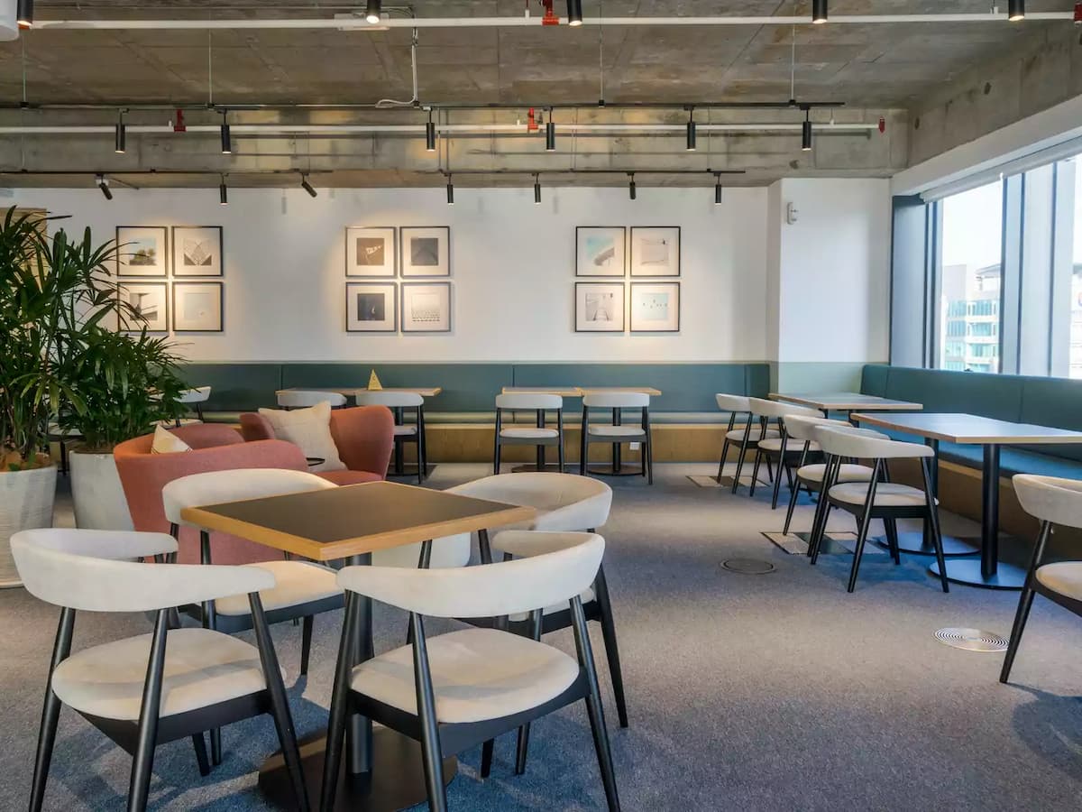 meeting area looks like cafe and restaurant