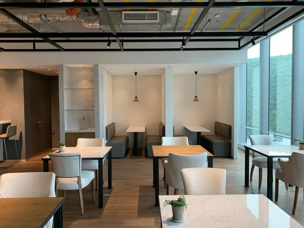 The Executive Centre - Meeting room - One Island East