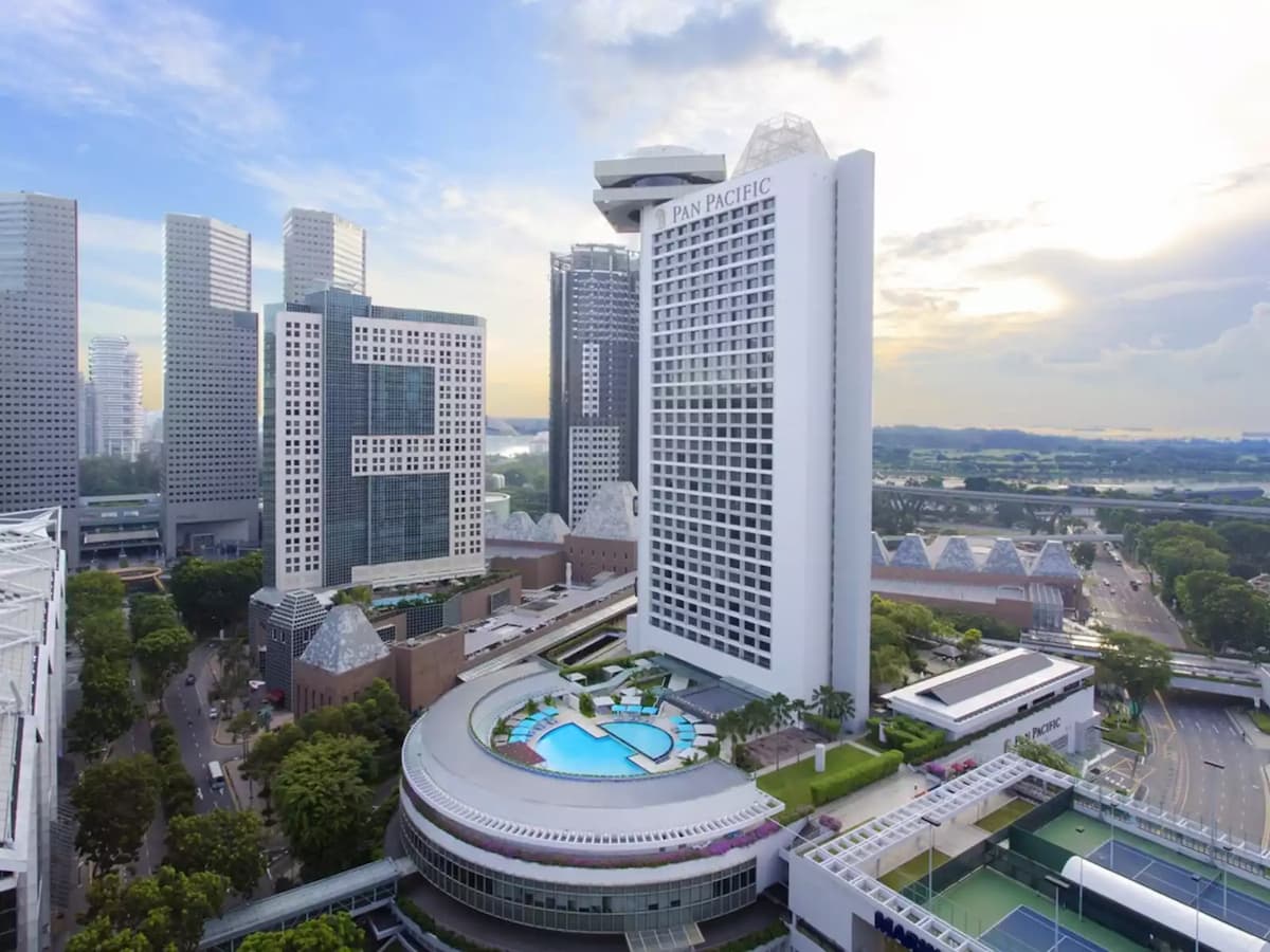 bird eye view of The Pan Pacific Hotel Singapore building
