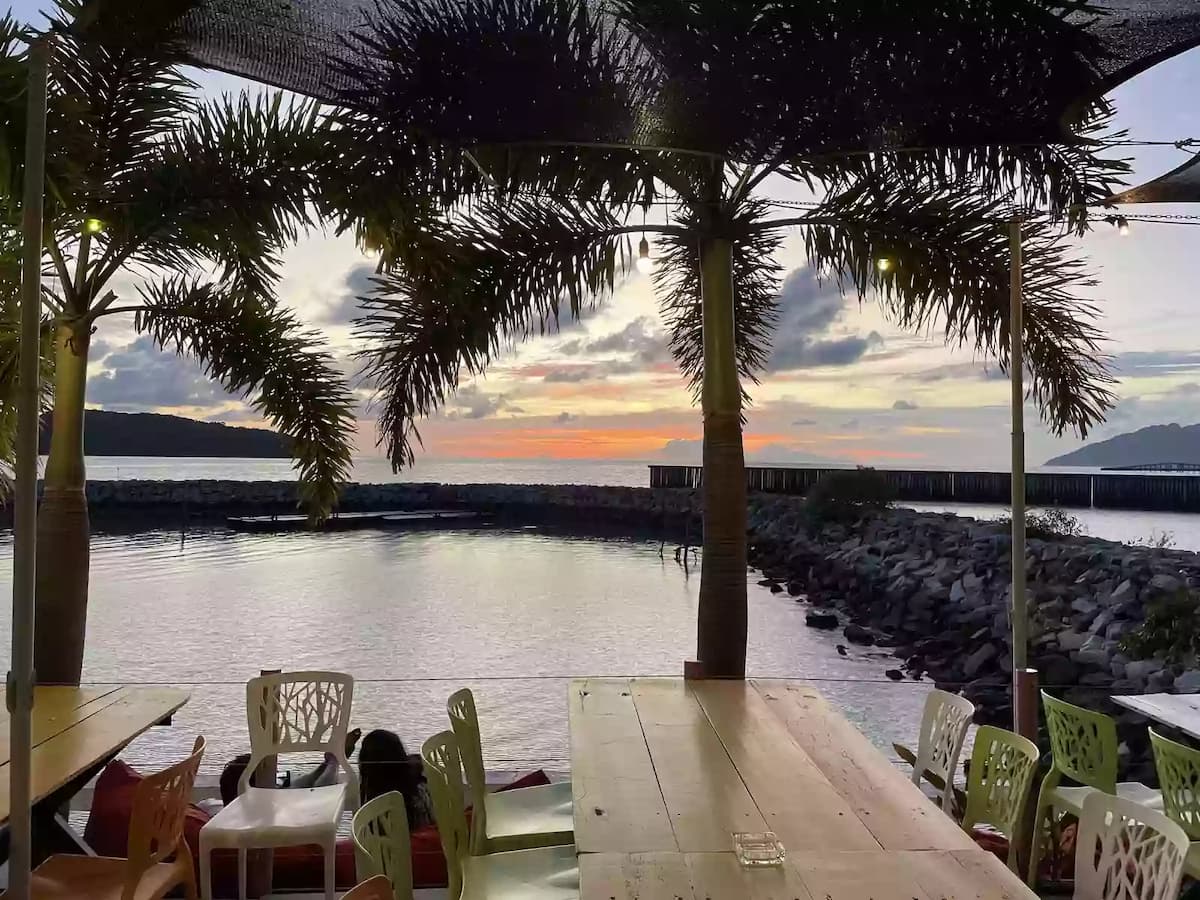 seaside dining area