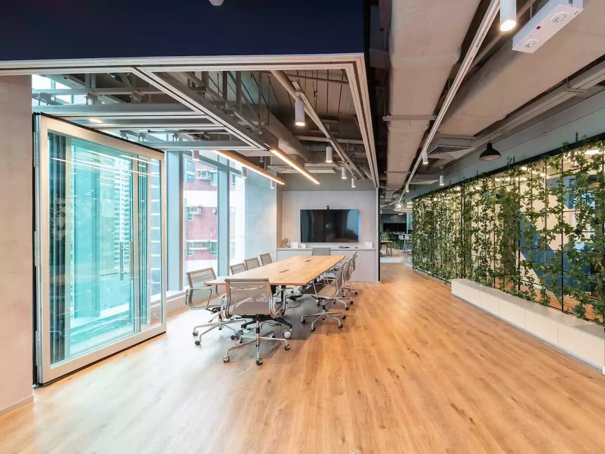 Meeting Room 4ppl