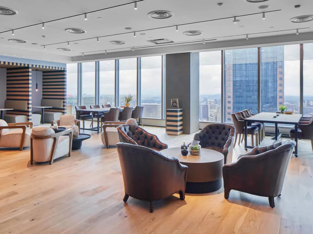 elegant lounge