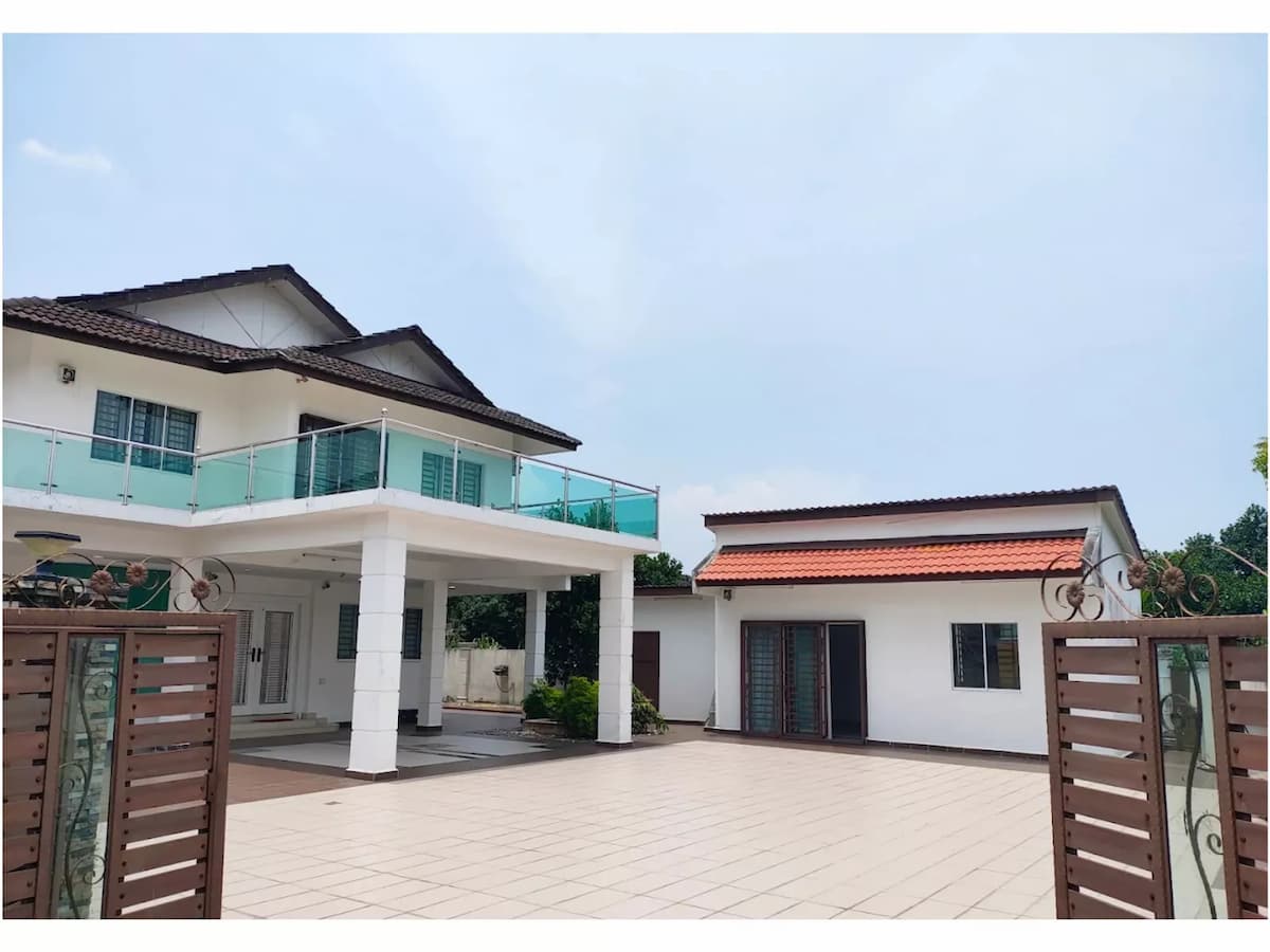 Fontana Villa & Event Space
