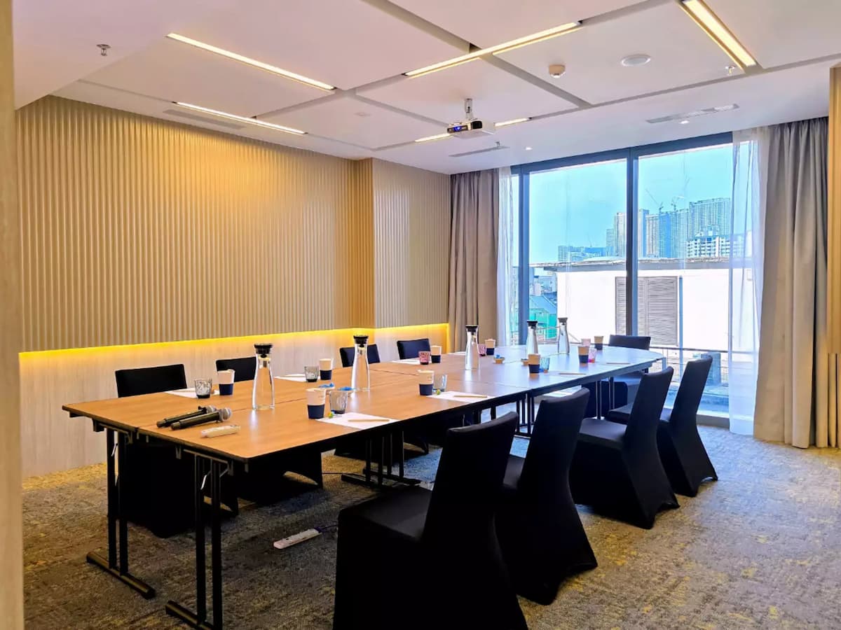 a meeting room with city view
