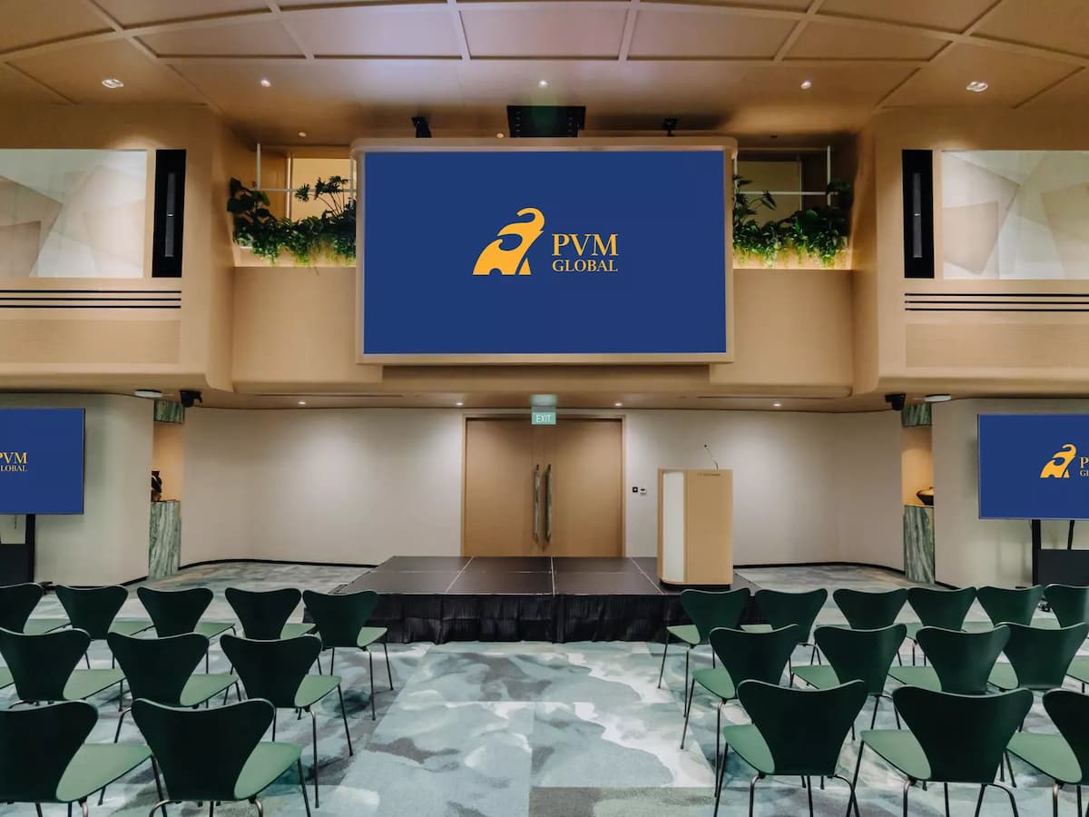 theatre layout facing stage