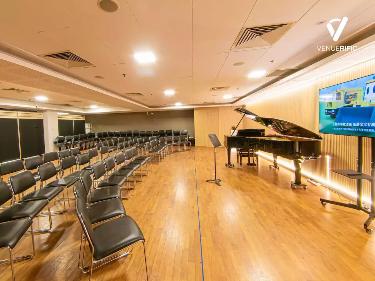 photo of chairs and piano chairs at an event space in singapore