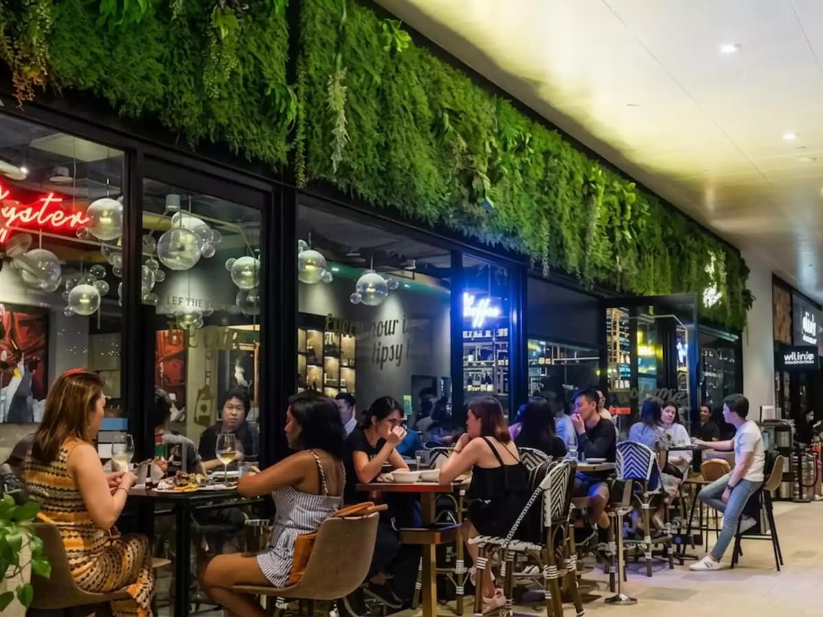 The Aviary Lounge