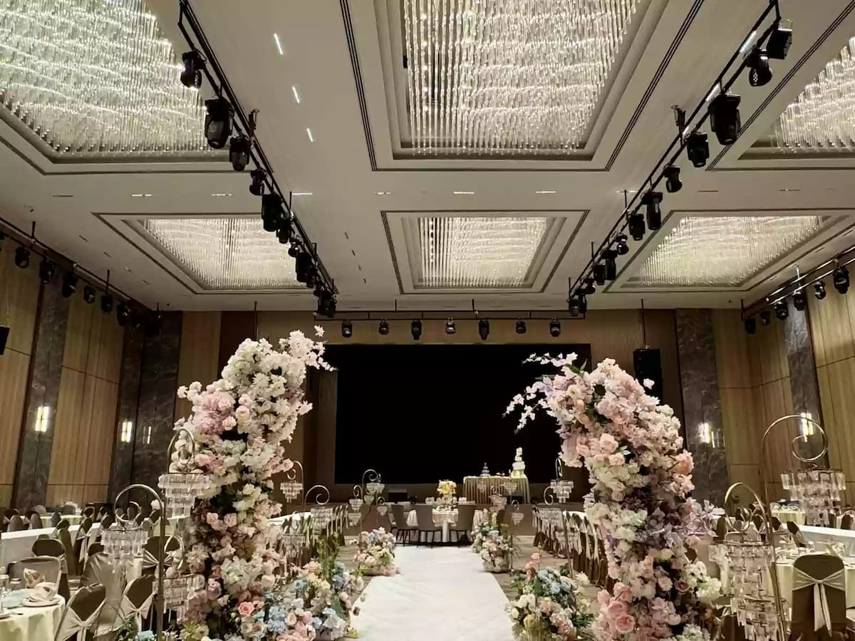 Grand Lumière Ballroom