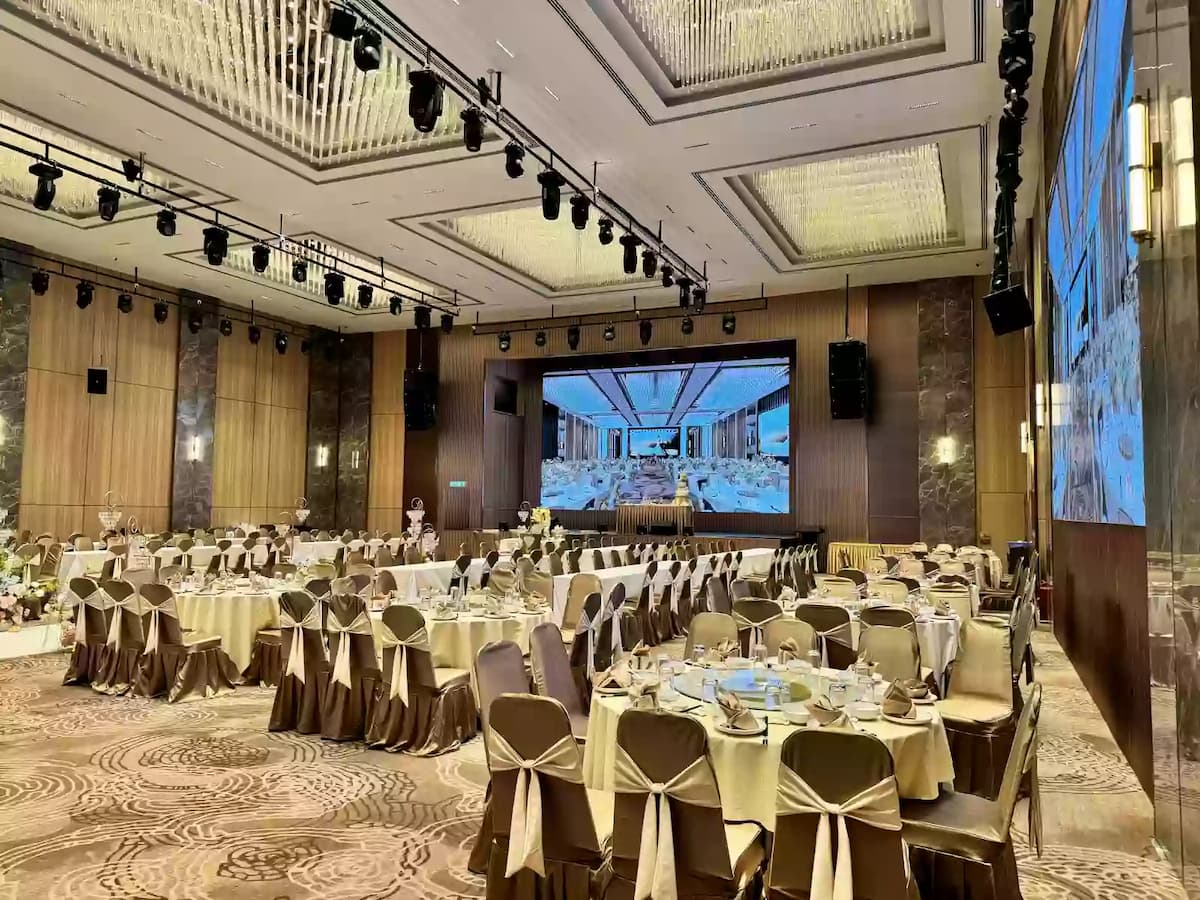 Grand Lumière Ballroom