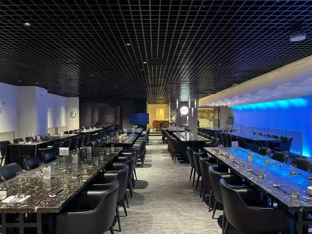Modern Restaurant at Fairmont Hotel
