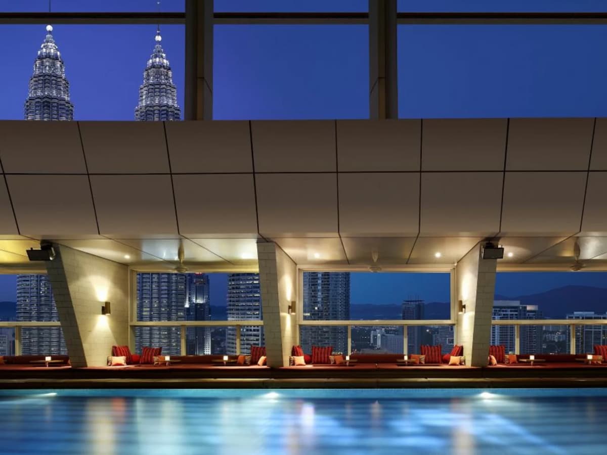 kuala lumpur event venue with indoor large infinity pool and city view